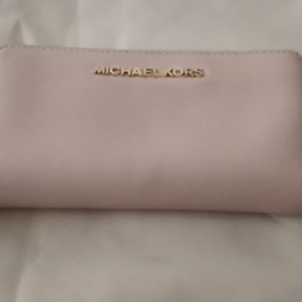 MK Wallet Bundle - Picture 2 of 8